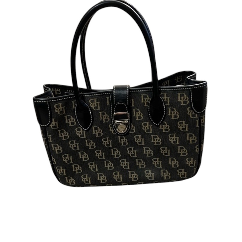 Dooney & Bourke ladies black canvas/leather handbag/shoulder bag